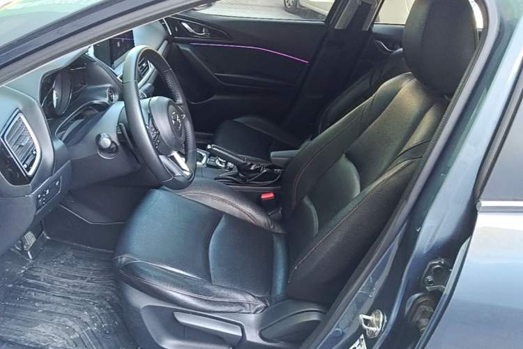 Used Mazda 3 Axela 2016 Sedan 1.5L Automatic Comfort Model Left Front Seat