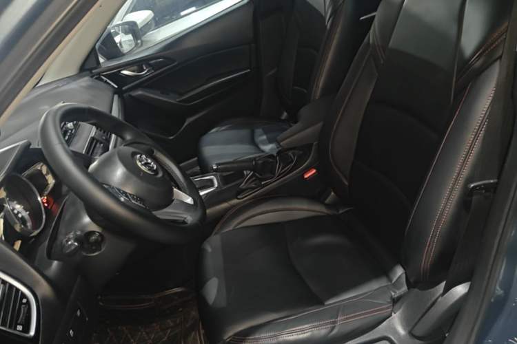 Used Mazda 3 Axela 2016 Sedan 1.5L Automatic Comfort Model Left Front Seat