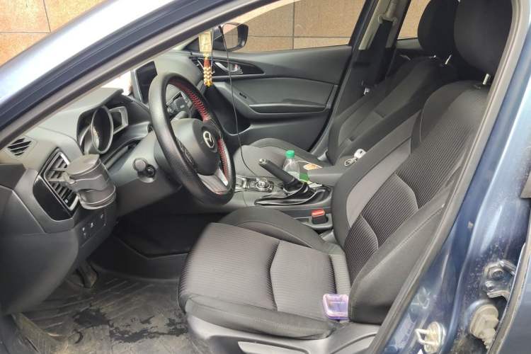 Used Mazda 3 Axela 2016 Sedan 1.5L Automatic Luxury Model Left Front Seat