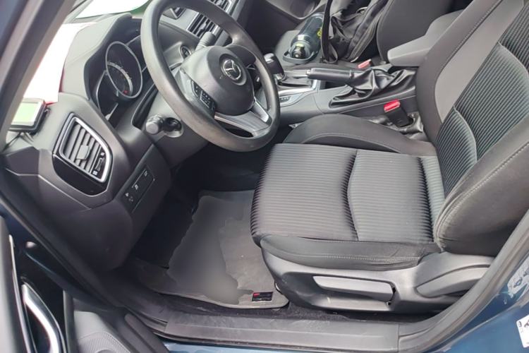 Used Mazda 3 Axela 2016 Sedan 1.5L Automatic Comfort Model Left Front Seat