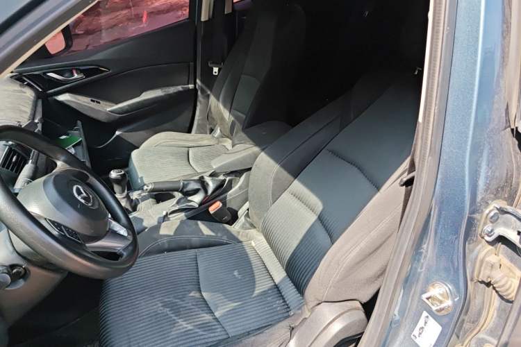 Used Mazda 3 Axela 2016 Sedan 1.5L Manual Comfort Model Left Front Seat