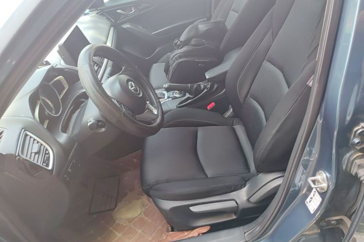 Used Mazda 3 Axela 2016 Sedan 1.5L Automatic Luxury Model Left Front Seat