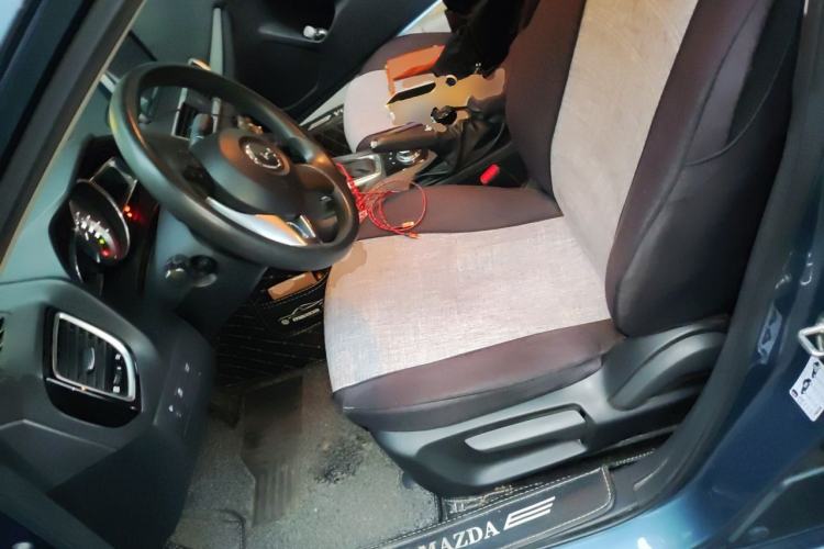 Used Mazda 3 Axela 2016 Sedan 1.5L Automatic Comfort Model Left Front Seat