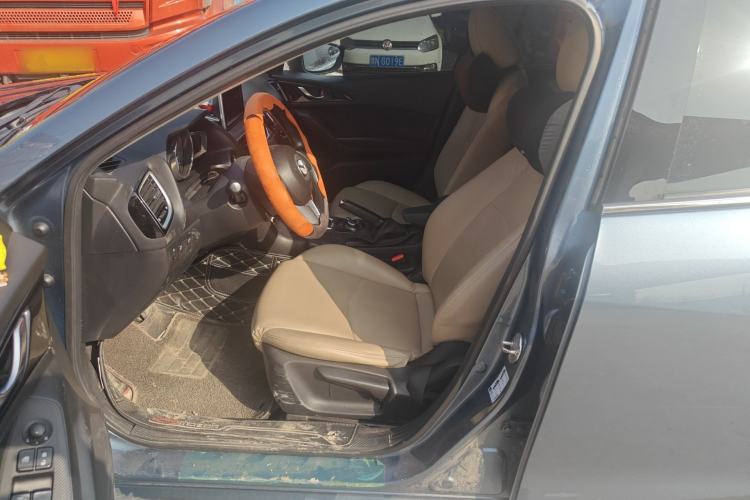 Used Mazda 3 Axela 2016 Sedan 1.5L Automatic Comfort Model Left Front Seat