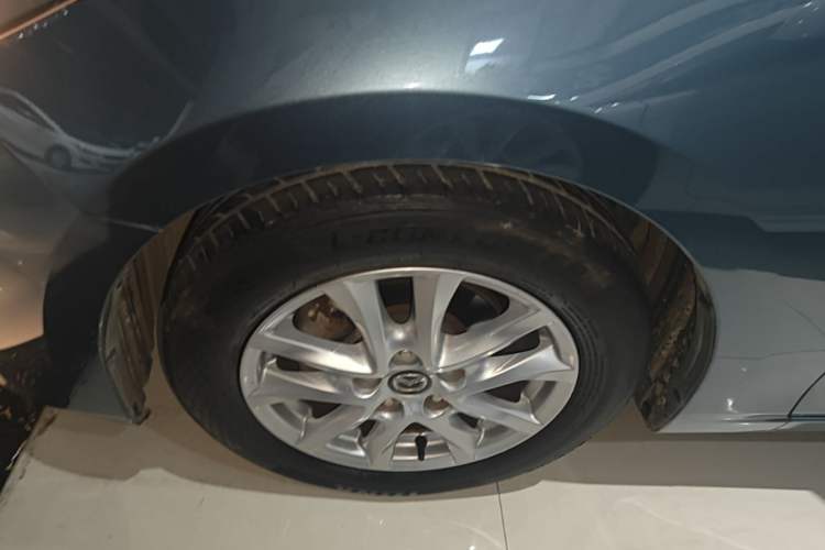 Used Mazda 3 Axela 2016 Sedan 1.5L Automatic Comfort Model Left Front Wheel Hub