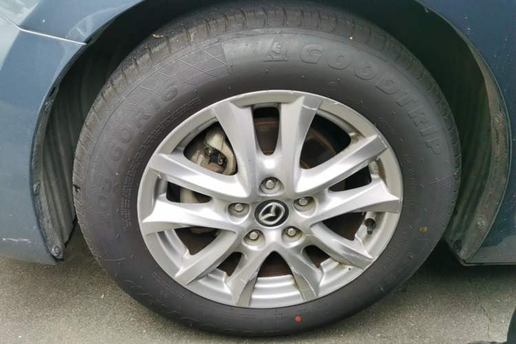 Used Mazda 3 Axela 2016 Sedan 1.5L Automatic Luxury Model Left Front Wheel Hub