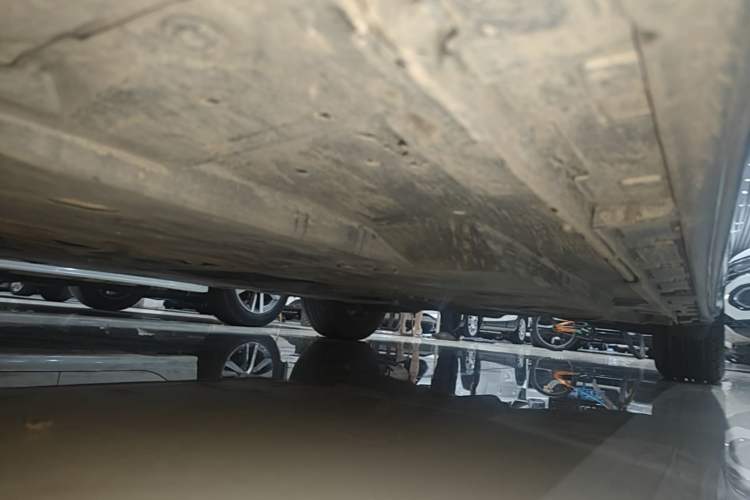 Used Mazda 3 Axela 2016 Sedan 1.5L Automatic Comfort Model Left Side Sill