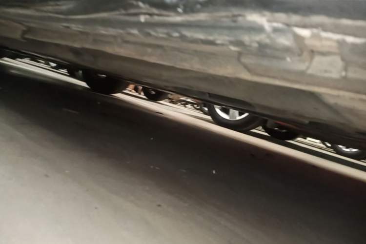 Used Mazda 3 Axela 2016 Sedan 1.5L Automatic Luxury Model Left Side Sill
