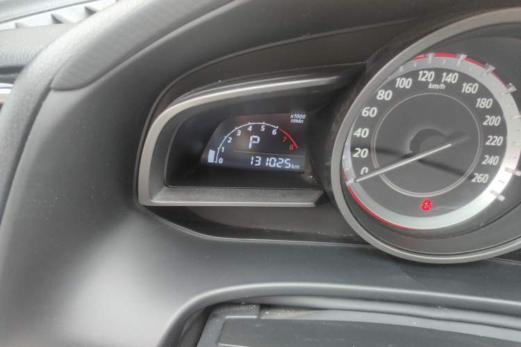 Used Mazda 3 Axela 2016 Sedan 1.5L Automatic Luxury Model Odometer Close Up