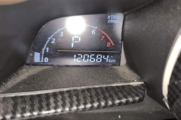 Used Mazda 3 Axela 2016 Sedan 1.5L Automatic Luxury Model Odometer Close Up