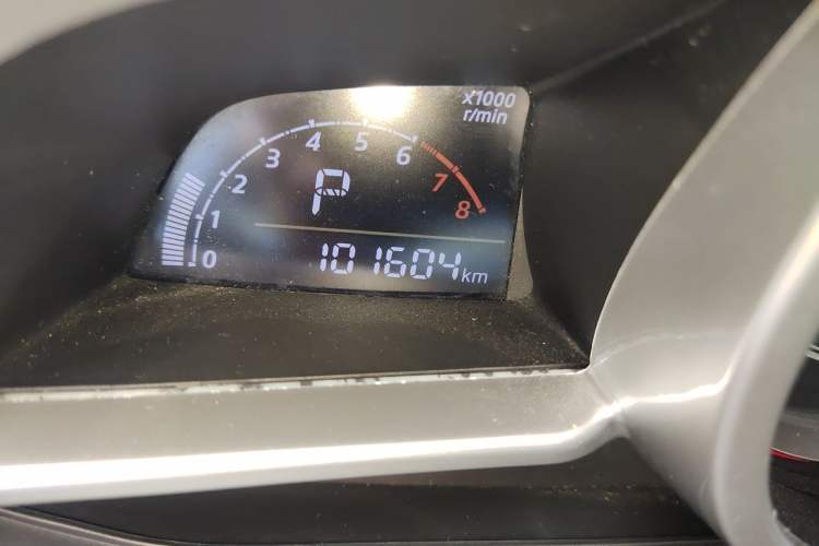 Used Mazda 3 Axela 2016 Sedan 1.5L Automatic Luxury Model Odometer Close Up