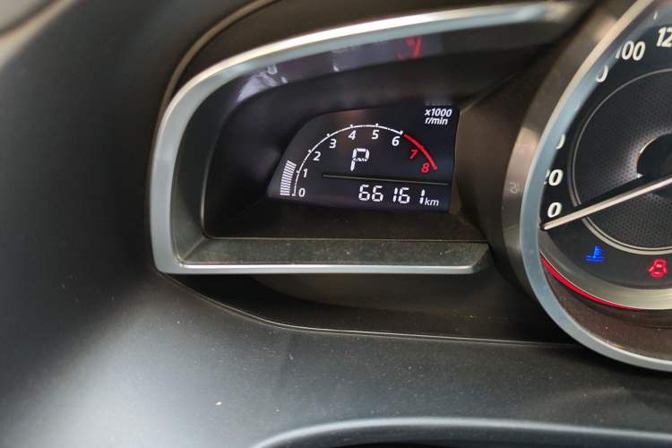 Used Mazda 3 Axela 2016 Sedan 1.5L Automatic Luxury Model Odometer Close Up