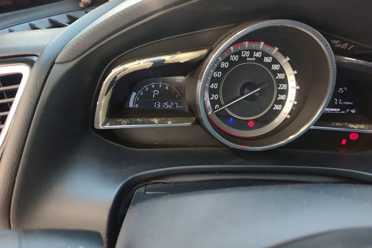 Used Mazda 3 Axela 2016 Hatchback 1.5L Automatic Comfort Model Odometer Close Up