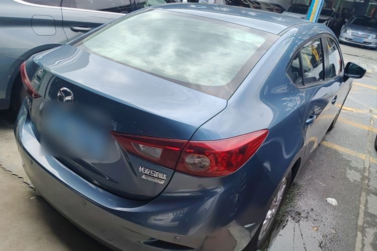 Used Mazda 3 Axela 2016 Sedan 1.5L Automatic Comfort Model Rear Right 45 Deg