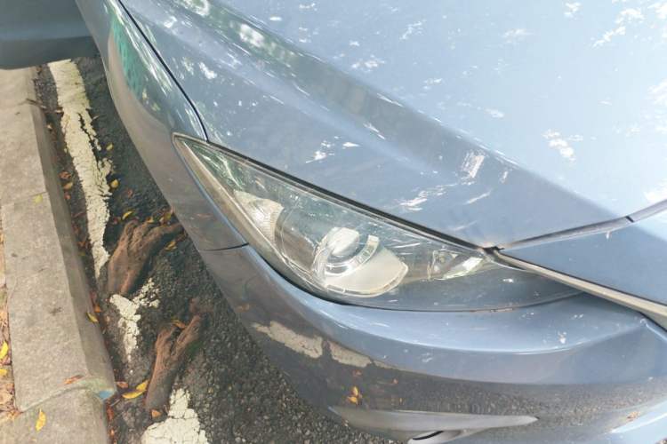 Used Mazda 3 Axela 2016 Sedan 1.5L Automatic Comfort Model Right Front Headlight