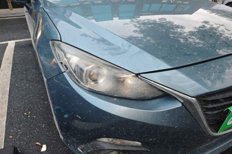Used Mazda 3 Axela 2016 Sedan 1.5L Automatic Comfort Model Right Front Headlight