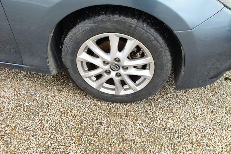 Used Mazda 3 Axela 2016 Sedan 1.5L Automatic Comfort Model Right Front Wheel Hub
