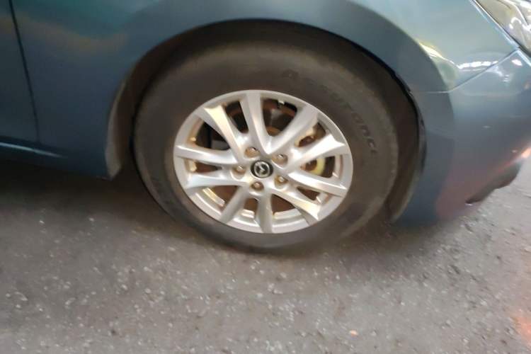 Used Mazda 3 Axela 2016 Sedan 1.5L Automatic Comfort Model Right Front Wheel Hub
