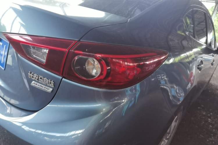 Used Mazda 3 Axela 2016 Sedan 1.5L Automatic Comfort Model Right Rear Taillight