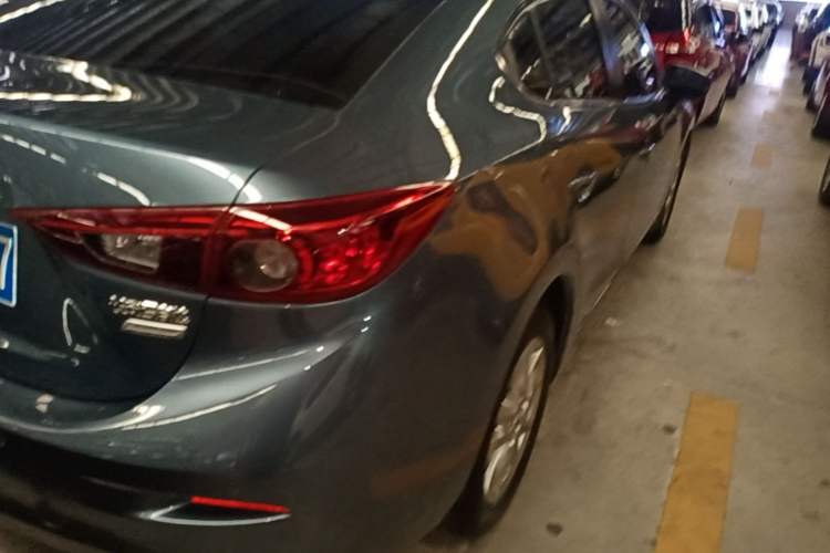 Used Mazda 3 Axela 2016 Sedan 1.5L Automatic Luxury Model Right Rear Taillight