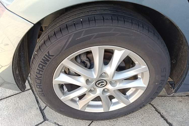 Used Mazda 3 Axela 2016 Sedan 1.5L Automatic Comfort Model Right Rear Wheel Hub