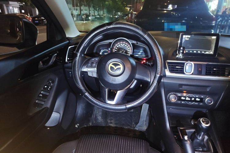 Used Mazda 3 Axela 2016 Sedan 1.5L Manual Luxury Model Steering Wheel
