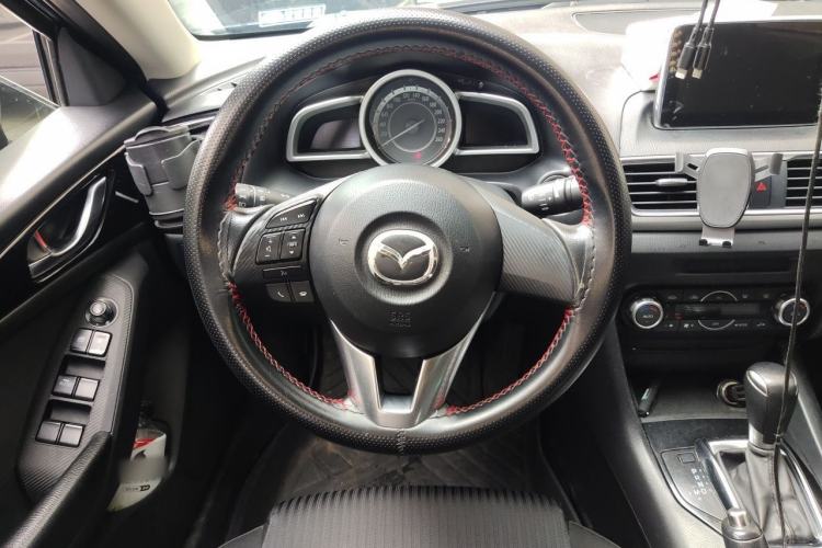 Used Mazda 3 Axela 2016 Sedan 1.5L Automatic Luxury Model Steering Wheel