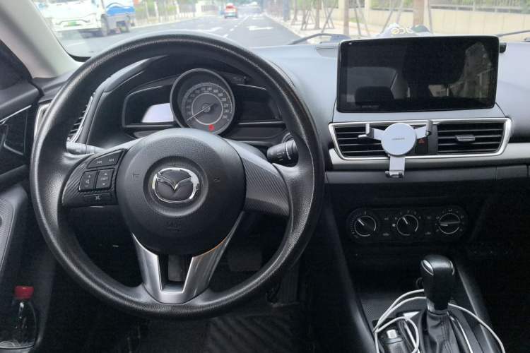 Used Mazda 3 Axela 2016 Sedan 1.5L Automatic Comfort Model Steering Wheel