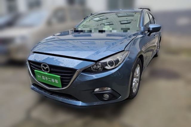 Used Mazda 3 Axela 2016 Sedan 1.5L Automatic Comfort Model