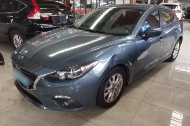Used Mazda 3 Axela 2016 Hatchback 1.5L Automatic Comfort Model