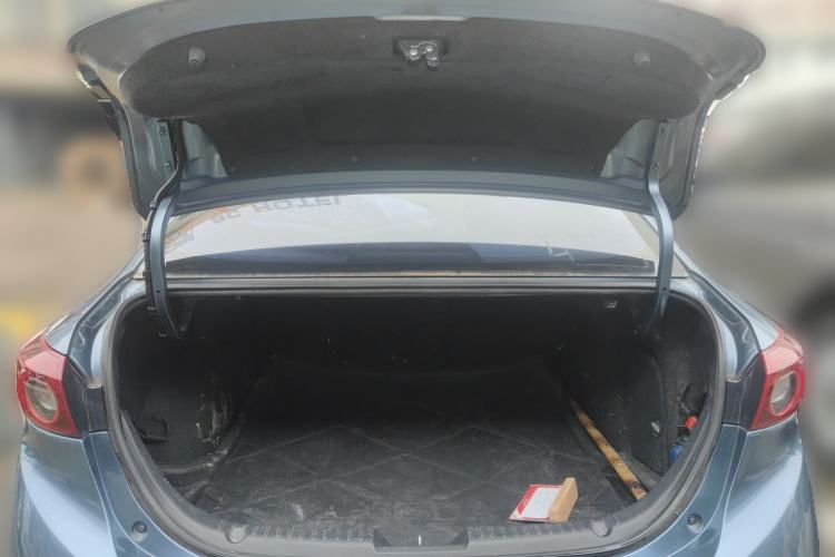 Used Mazda 3 Axela 2016 Sedan 1.5L Automatic Luxury Model Trunk