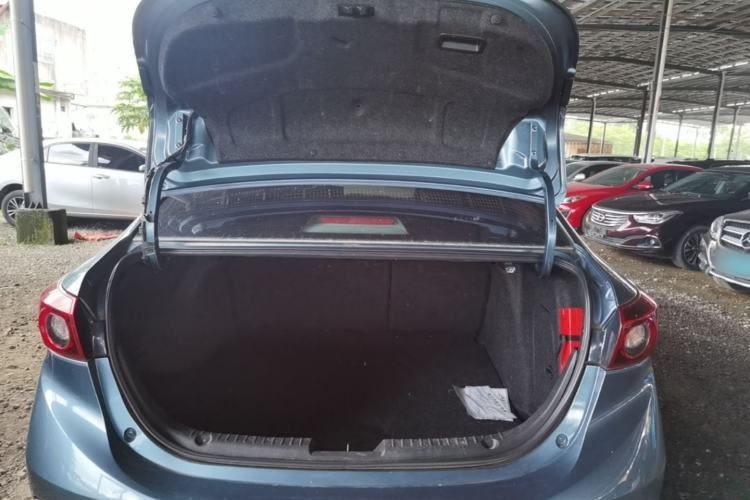 Used Mazda 3 Axela 2016 Sedan 1.5L Automatic Comfort Model Trunk