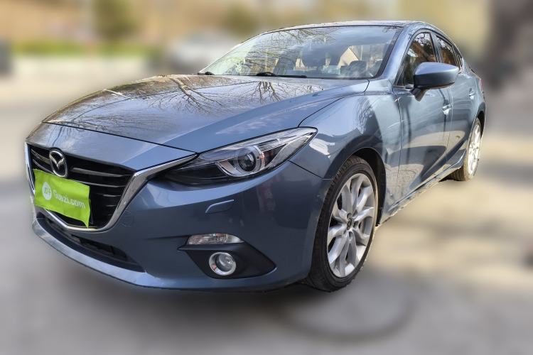 Used Mazda 3 Axela 2016 Sedan 2.0L Automatic Flagship Model