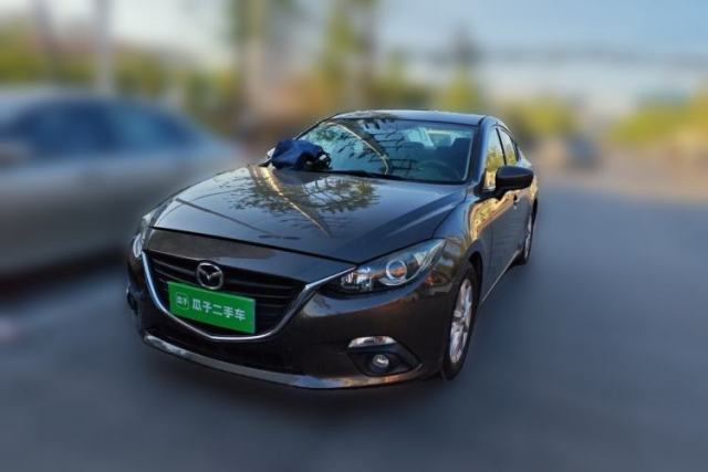 Used Mazda 3 Axela 2016 Sedan 1.5L Automatic Luxury Model