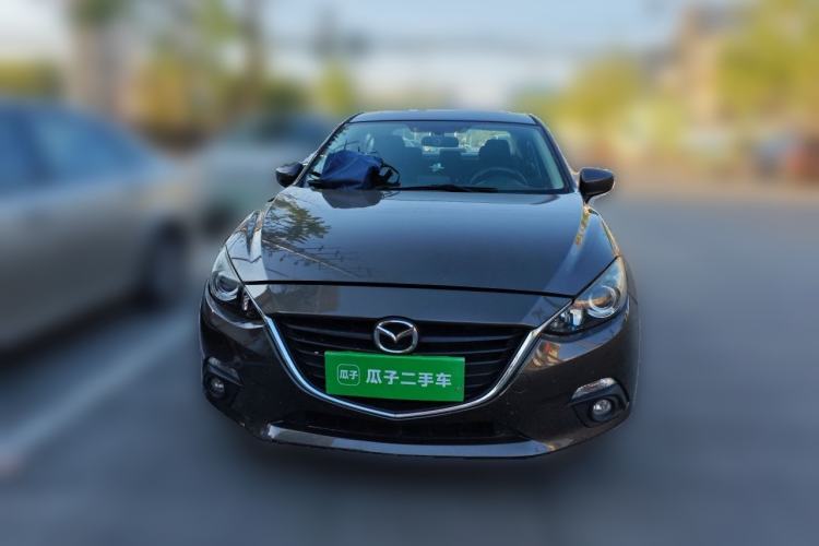 Used Mazda 3 Axela 2016 Sedan 1.5L Automatic Luxury Model Front