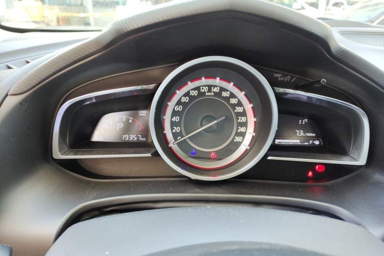 Used Mazda 3 Axela 2016 Sedan 1.5L Automatic Comfort Model Instrument Cluster