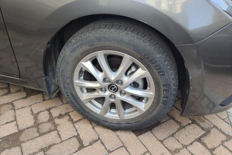 Used Mazda 3 Axela 2016 Sedan 1.5L Automatic Comfort Model Right Front Wheel Hub