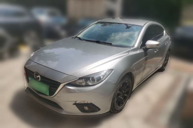 Used Mazda 3 Axela 2016 Hatchback 1.5L Automatic Comfort Model