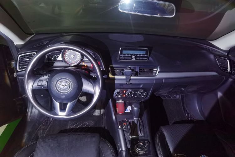 Used Mazda 3 Axela 2016 Hatchback 1.5L Automatic Comfort Model Center Console