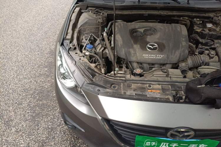 Used Mazda 3 Axela 2016 Hatchback 2.0L Automatic Sport Model Engine Bay Right