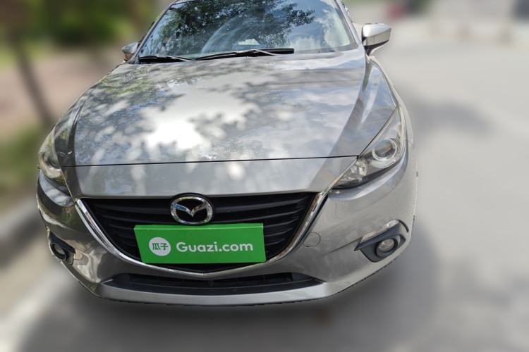 Used Mazda 3 Axela 2016 Sedan 1.5L Automatic Luxury Model Front