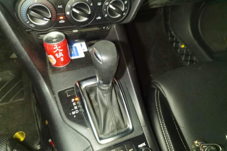 Used Mazda 3 Axela 2016 Hatchback 1.5L Automatic Comfort Model Gear Lever