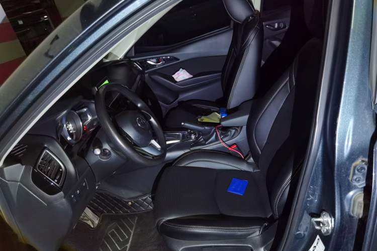 Used Mazda 3 Axela 2016 Hatchback 1.5L Automatic Comfort Model Left Front Seat