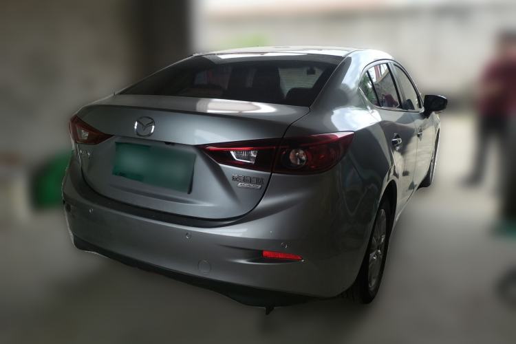 Used Mazda 3 Axela 2016 Sedan 1.5L Manual Comfort Model Rear Right 45 Deg