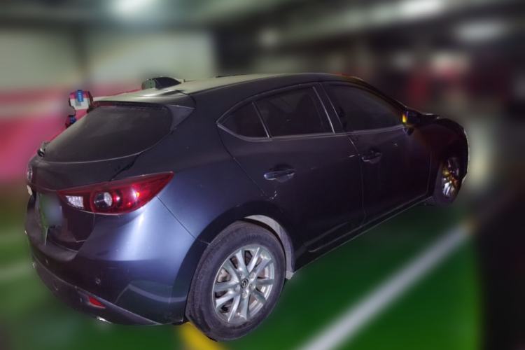 Used Mazda 3 Axela 2016 Hatchback 1.5L Automatic Comfort Model Rear Right 45 Deg