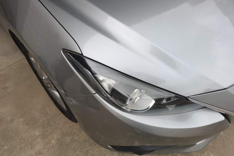 Used Mazda 3 Axela 2016 Sedan 1.5L Manual Comfort Model Right Front Headlight