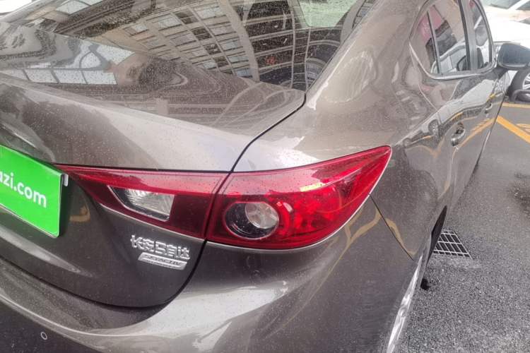 Used Mazda 3 Axela 2016 Sedan 1.5L Automatic Luxury Model Right Rear Taillight