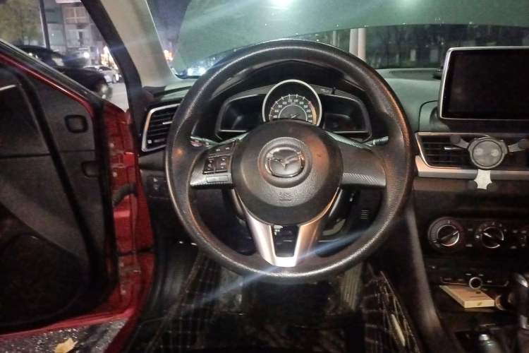 Used Mazda 3 Axela 2016 Sedan 1.5L Automatic Comfort Model Steering Wheel