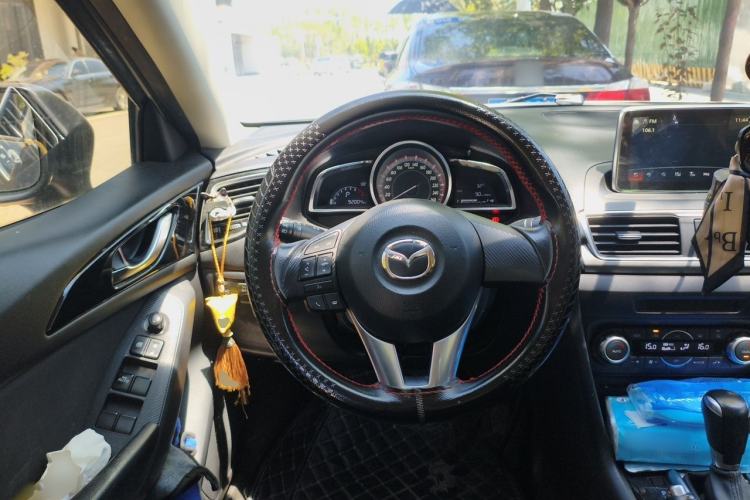 Used Mazda 3 Axela 2016 Sedan 1.5L Automatic Luxury Model Steering Wheel