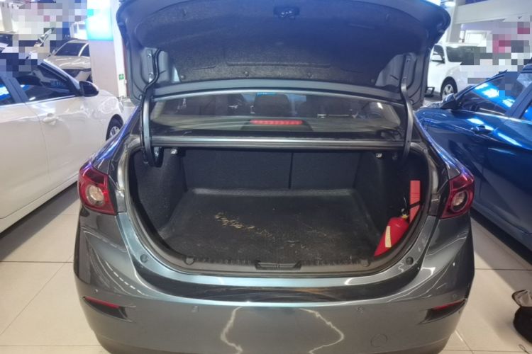 Used Mazda 3 Axela 2016 Sedan 1.5L Automatic Comfort Model Trunk